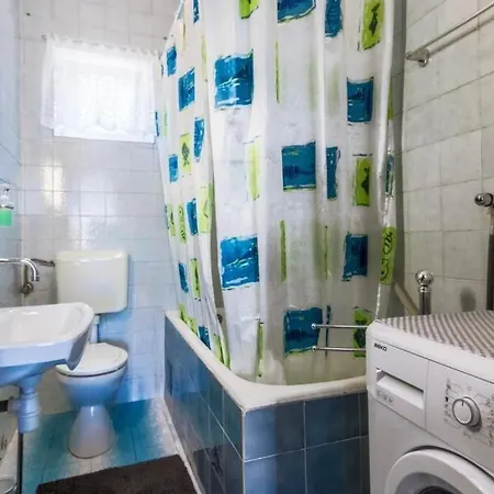 Marinka Ζαντάρ