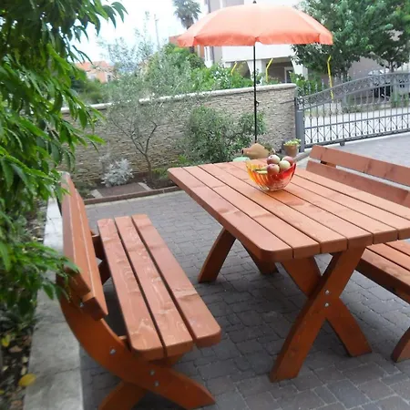 Marinka Ζαντάρ